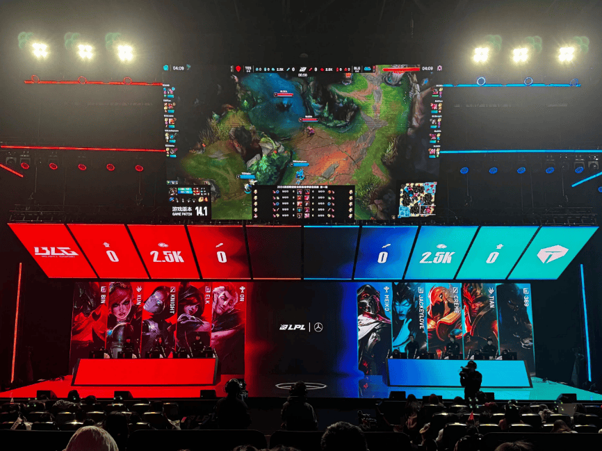 凭借他对态 凭借他对态