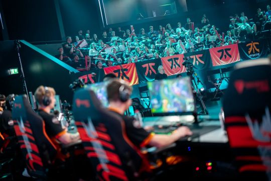 场出色的团 场出色的团